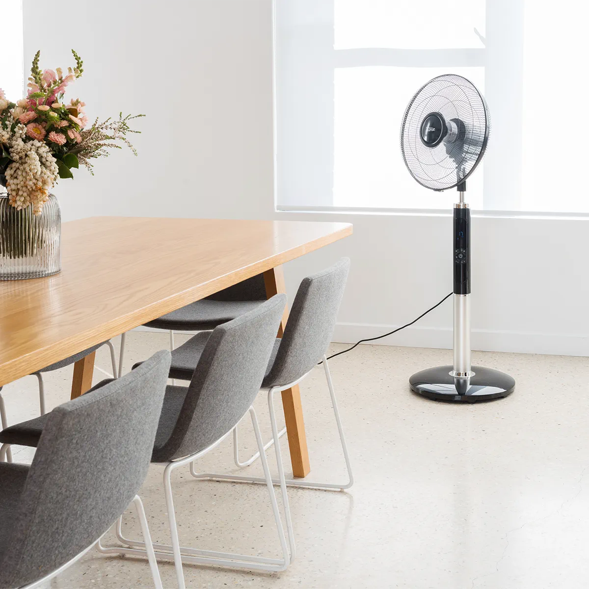 Pedestal fan 40cm